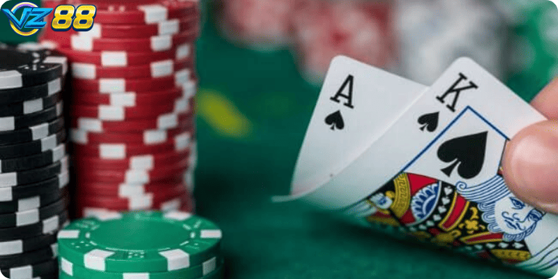 Sự quyết đoán là yếu tố quan trọng trong bài xì dách.